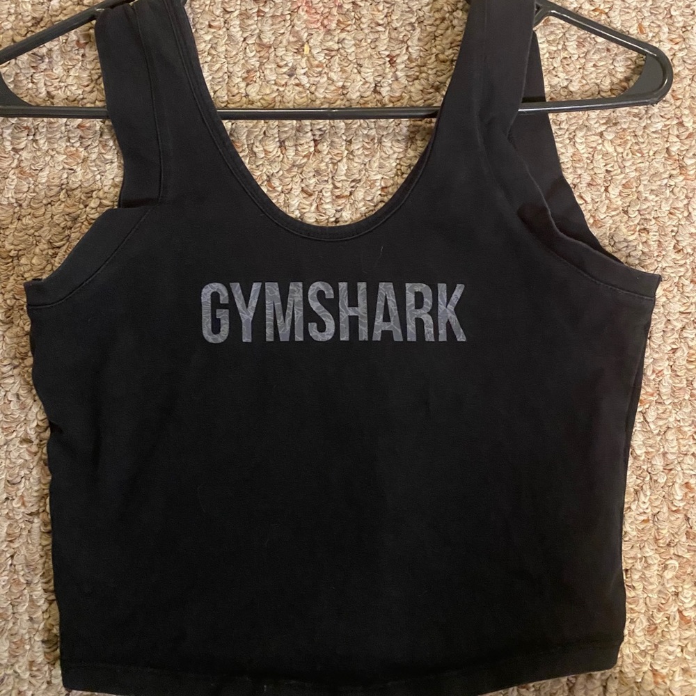 Gymshark black crop tank top